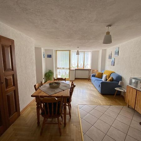 Casa Vacanze A La Salle Ngoại thất bức ảnh