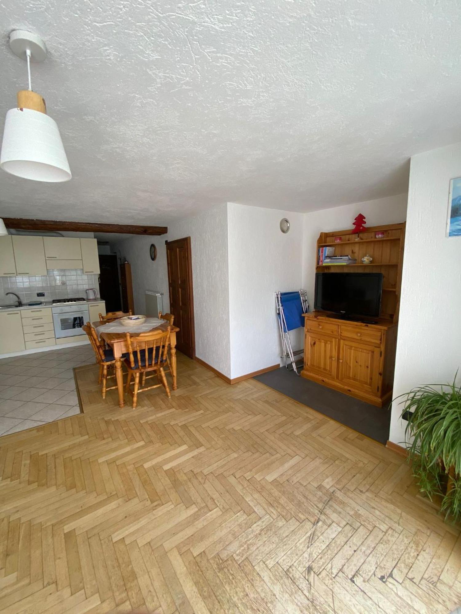 Casa Vacanze A La Salle Ngoại thất bức ảnh