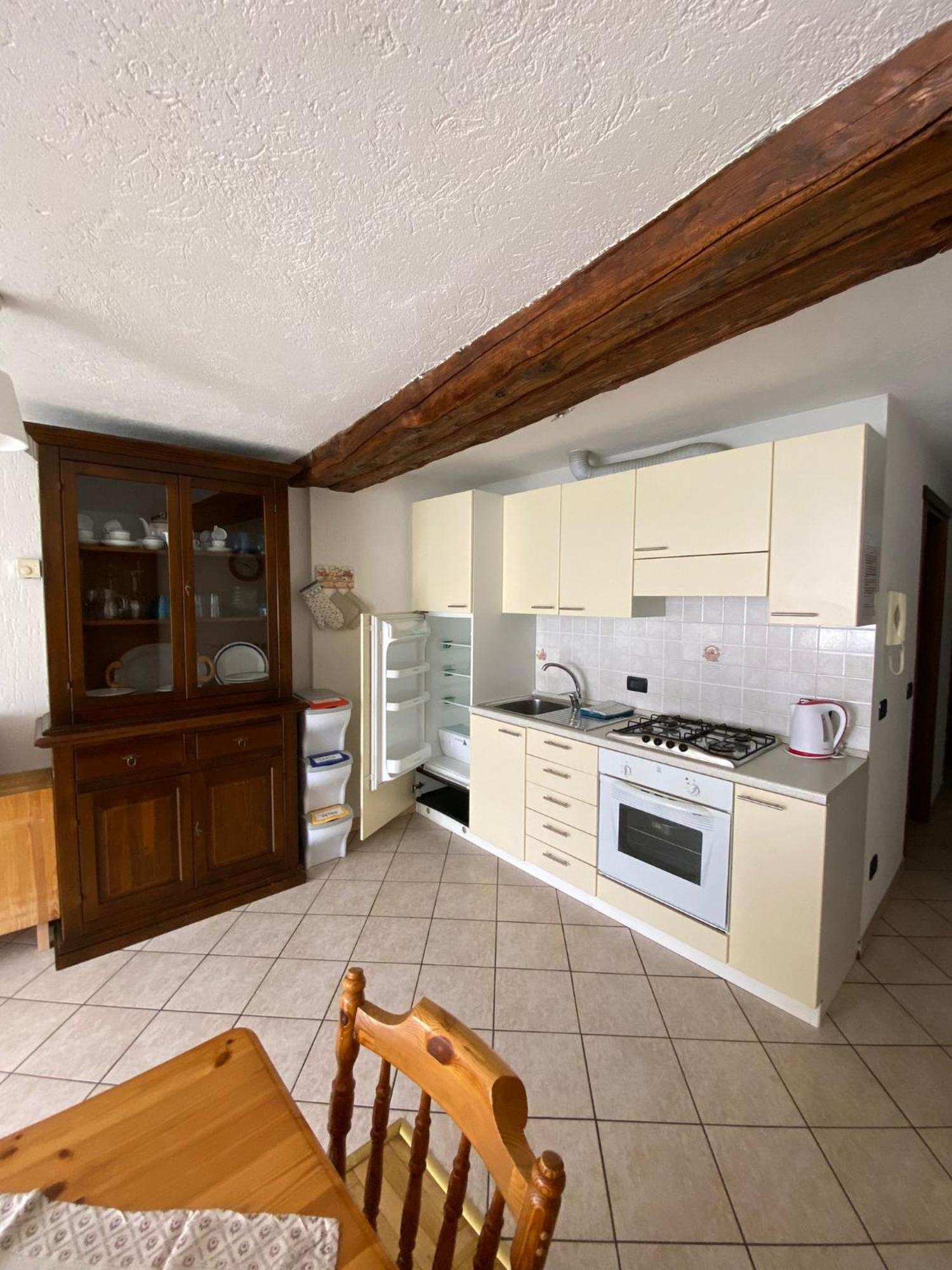 Casa Vacanze A La Salle Ngoại thất bức ảnh